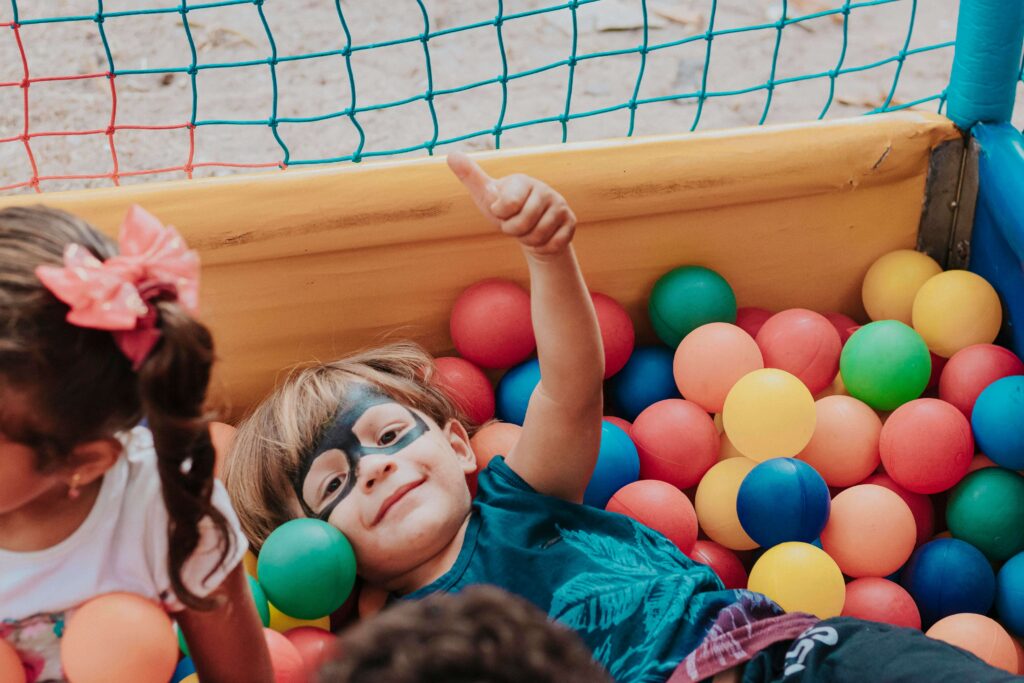 The 2-Hour Energy Burn: What to Do When Kids Need a Quick Summer Outing 2 carlos magno DzcULYvMSYY unsplash 1 1024x683 1